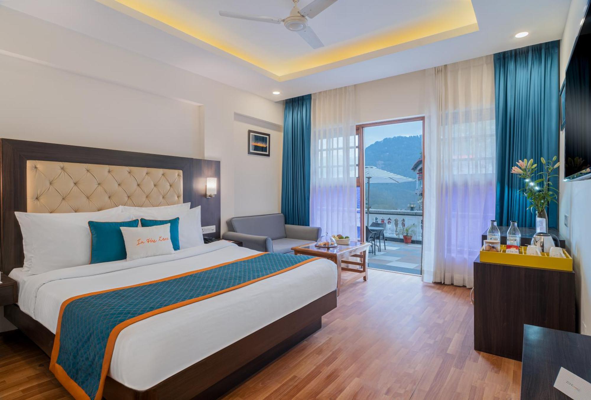 Hotel Zone Connect By The Park Masuri Exterior foto