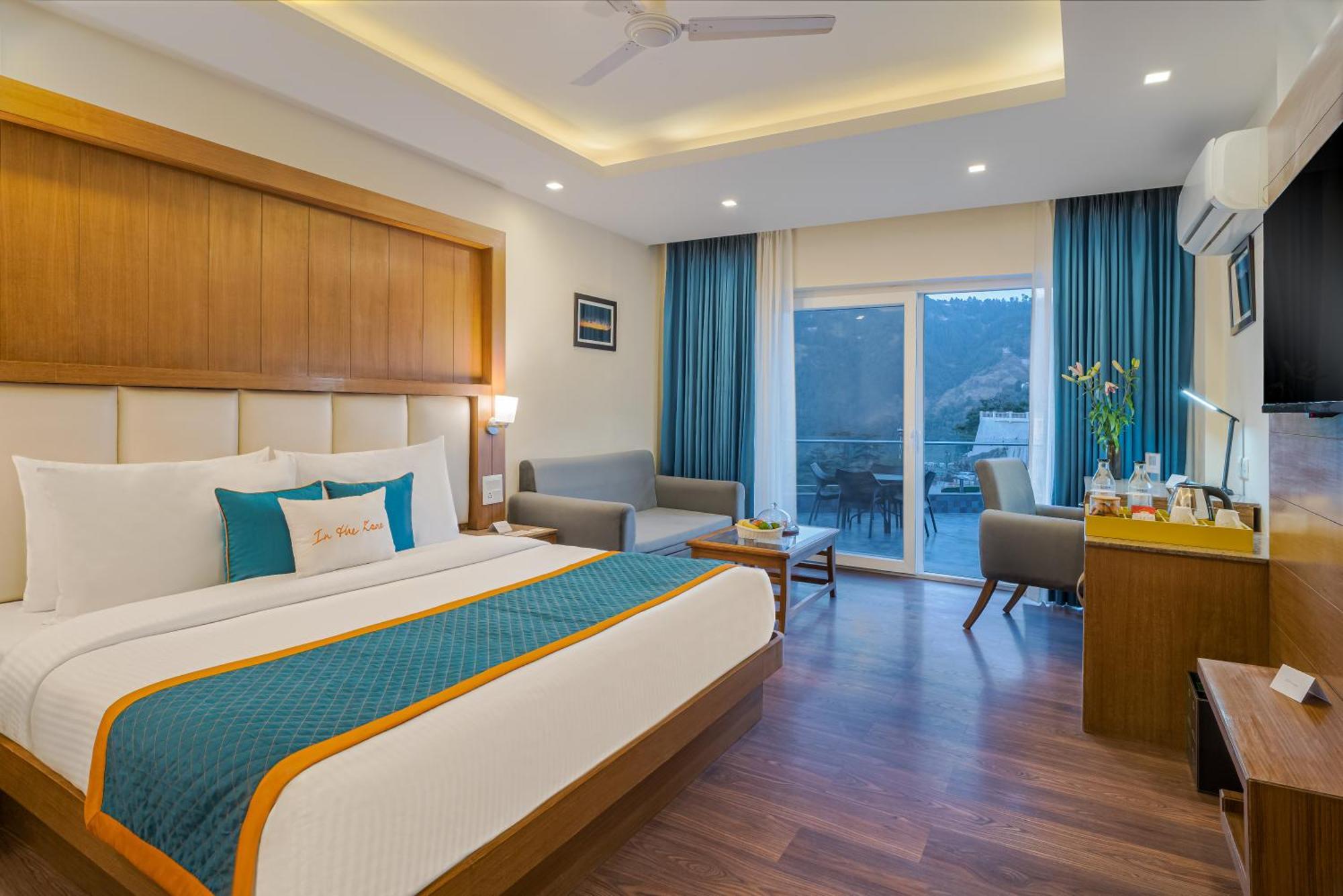 Hotel Zone Connect By The Park Masuri Exterior foto