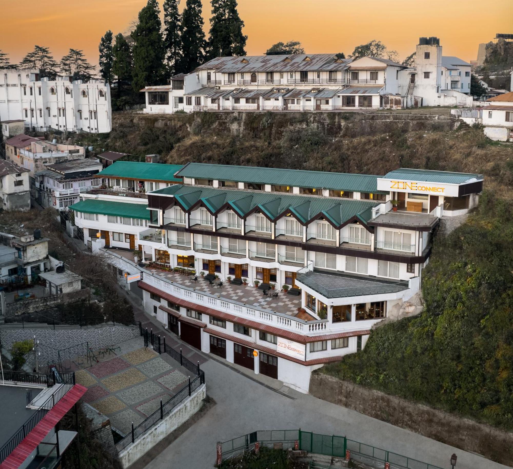 Hotel Zone Connect By The Park Masuri Exterior foto